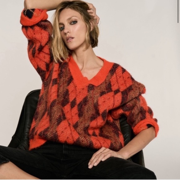 Zara Sweaters - M 🔖 ZARA Wool Alpaca Blended Argyle Sweater V-neck